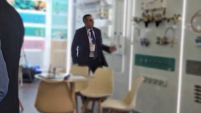 Équipe Oxymed au Salon SIMEM — aperçu de la vidéo